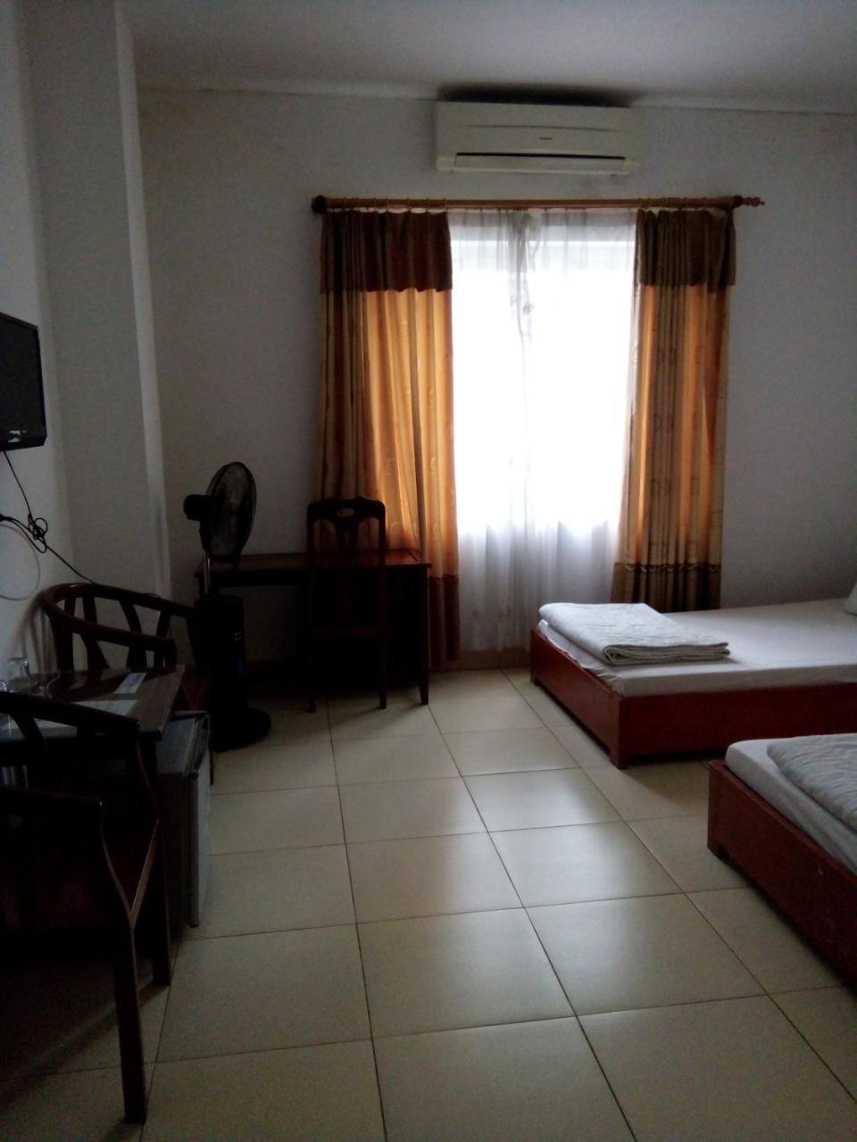 Khach San Thuong Mai Hotel Yen Thinh Exterior photo